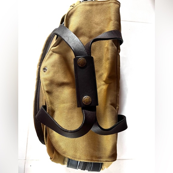 Filson Computer Bag - Picture 14 of 16